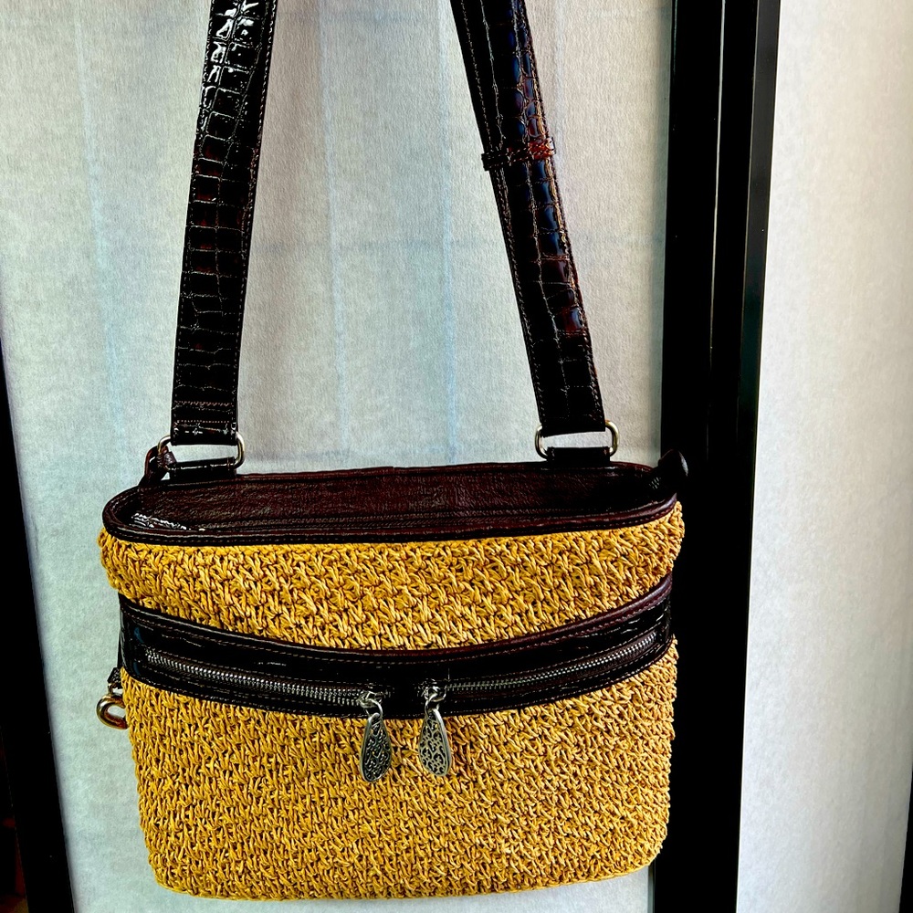 A21- 128- BRIGHTON STRAW SHOUDER BAG